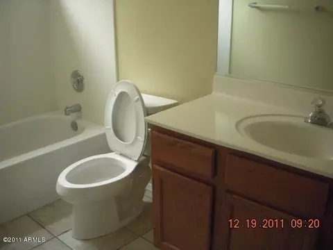 1419 Encinas Ave, Gilbert, AZ 85234 photo 9