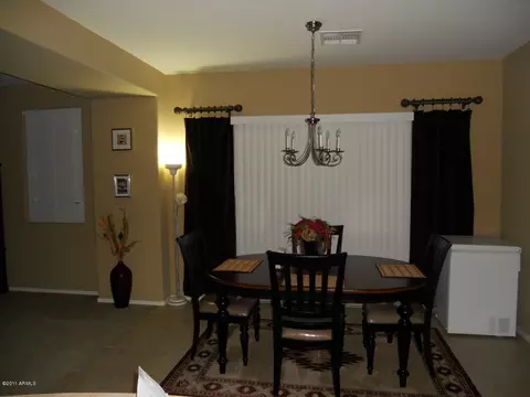 73 E Catclaw St, Gilbert, AZ 85296 photo 2