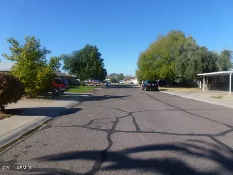 2345 E Shaw Butte Dr, Phoenix, AZ 85028 photo 5
