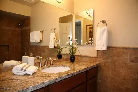 4654 E La Puente Ave, Phoenix, AZ 85044 photo 8