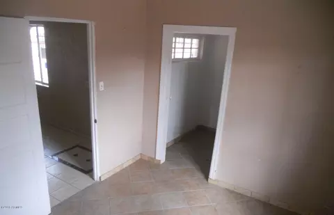 5442 S 3rd St, Phoenix, AZ 85040 photo 3
