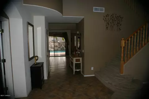 521 E Benrich Dr, Gilbert, AZ 85295 photo 2
