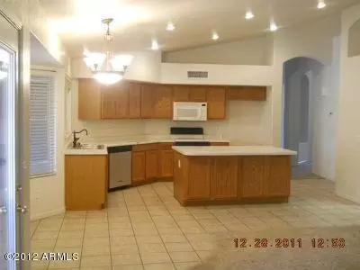 1340 E Spur Ave, Gilbert, AZ 85296 photo 8