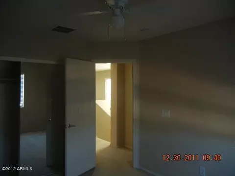 1696 S Falcon Dr, Gilbert, AZ 85295 photo 7