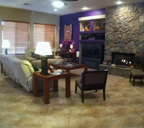 1908 E Latona Rd, Phoenix, AZ 85042 photo 2