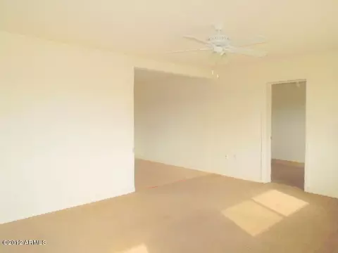 3326 E Oak St, Phoenix, AZ 85008 photo 4