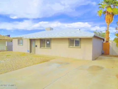 3326 E Oak St, Phoenix, AZ 85008 photo 2