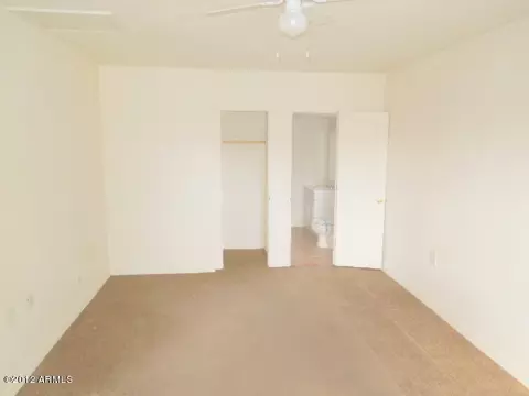 3326 E Oak St, Phoenix, AZ 85008 photo 7