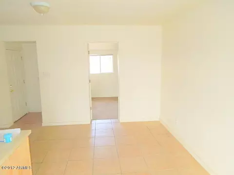 3326 E Oak St, Phoenix, AZ 85008 photo 6