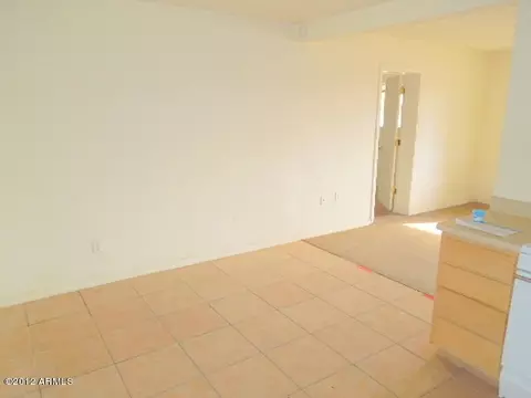 3326 E Oak St, Phoenix, AZ 85008 photo 13