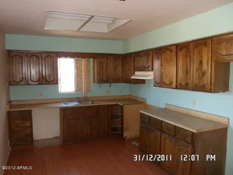 1376 E 30th Ave, Apache Junction, AZ 85119 photo 7