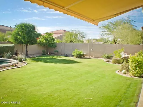 4819 E Patrick Ln, Phoenix, AZ 85054 photo 11