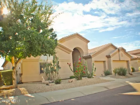 4819 E Patrick Ln, Phoenix, AZ 85054 photo 2