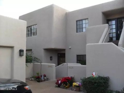 2961 E Rose Ln, Phoenix, AZ 85016 photo 1