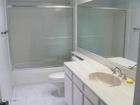 4610 E Redfield Rd, Phoenix, AZ 85032 photo 8