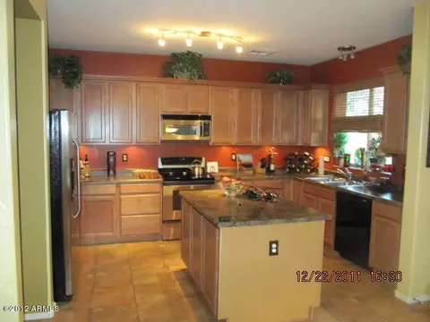 4550 E Ivanhoe St, Gilbert, AZ 85295 photo 2