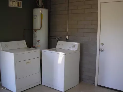 3912 E Fairmount Ave, Phoenix, AZ 85018 photo 5