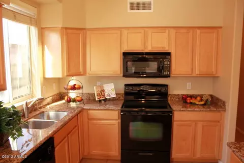 4417 E Windsong Dr, Phoenix, AZ 85048 photo 11