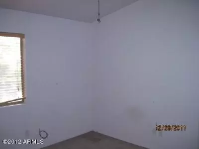 9133 W Serrano St, Phoenix, AZ 85037 photo 10