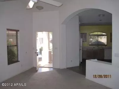 9133 W Serrano St, Phoenix, AZ 85037 photo 3