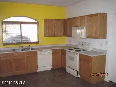 9133 W Serrano St, Phoenix, AZ 85037 photo 5