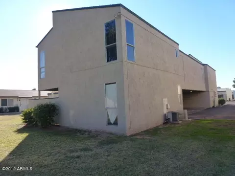 2683 E Oakleaf Dr, Tempe, AZ 85288 photo 5