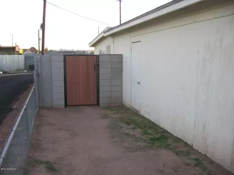 2467 E Almeria Rd, Phoenix, AZ 85008 photo 16
