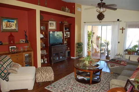 9828 E Knowles Ave, Mesa, AZ 85209 photo 2