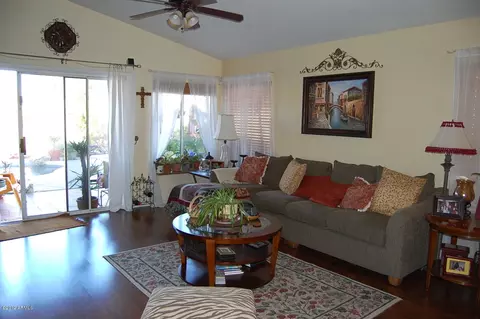 9828 E Knowles Ave, Mesa, AZ 85209 photo 3