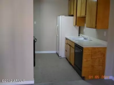 5525 E Thomas Rd #D6, Phoenix, AZ 85018 photo 8