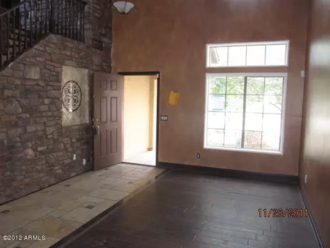 2923 S 71st Dr, Phoenix, AZ 85043 photo 3