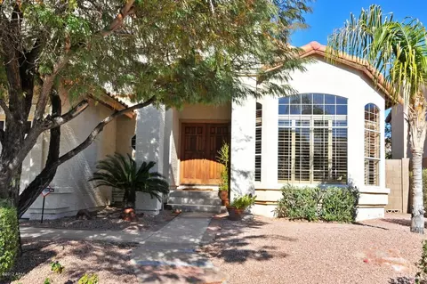 2844 E Calavar Rd, Phoenix, AZ 85032 photo 2