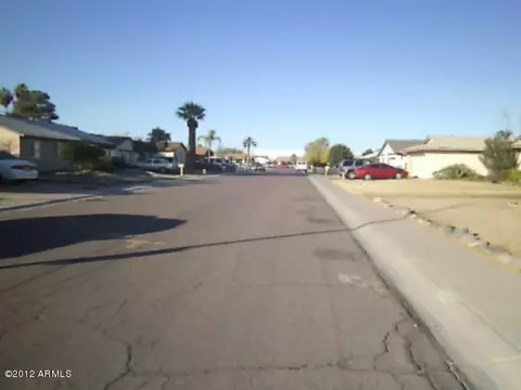 4134 E Pleasant Ln, Phoenix, AZ 85042 photo 10