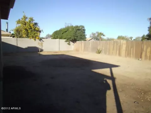 4134 E Pleasant Ln, Phoenix, AZ 85042 photo 9