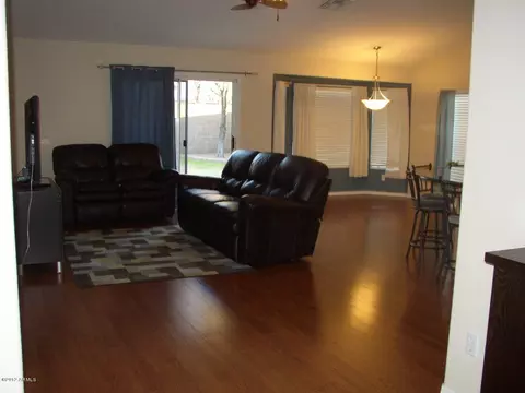 1433 S Vine St, Gilbert, AZ 85233 photo 9