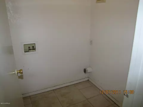 443 E Hidalgo Ave, Phoenix, AZ 85040 photo 9