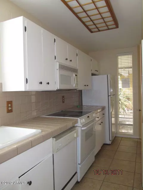 3650 E Montecito Ave #8, Phoenix, AZ 85018 photo 3