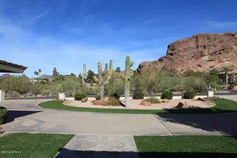 4659 E Rockridge Rd, Phoenix, AZ 85018 photo 3