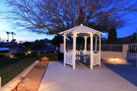 4659 E Rockridge Rd, Phoenix, AZ 85018 photo 52