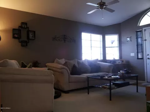 1441 E Rosemonte Dr, Phoenix, AZ 85024 photo 2