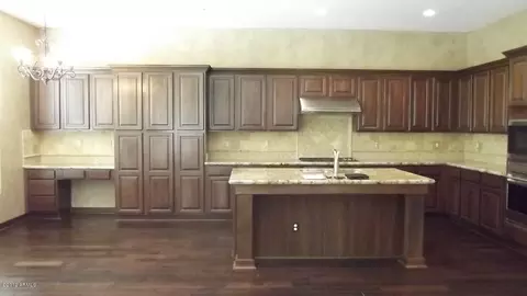 2809 W Ashurst Dr, Phoenix, AZ 85045 photo 9