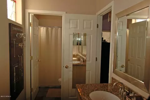 4518 E Robin Ln, Phoenix, AZ 85050 photo 19