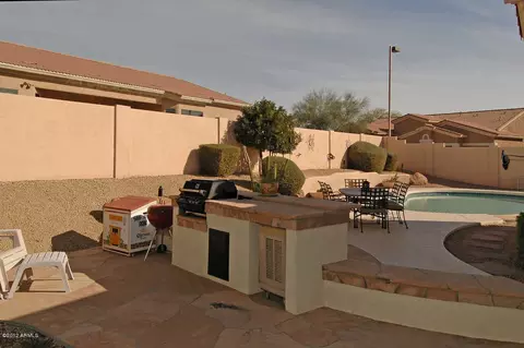 4518 E Robin Ln, Phoenix, AZ 85050 photo 6