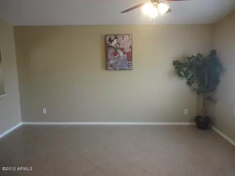 1747 E Robin Ln, Gilbert, AZ 85296 photo 6