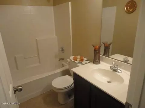 1747 E Robin Ln, Gilbert, AZ 85296 photo 18
