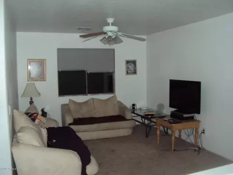 230 E Jasper Ct, Gilbert, AZ 85296 photo 2
