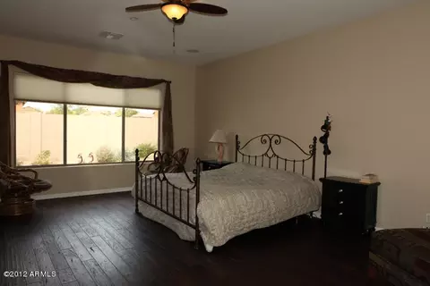 3724 E Bryce Ln, Phoenix, AZ 85050 photo 15