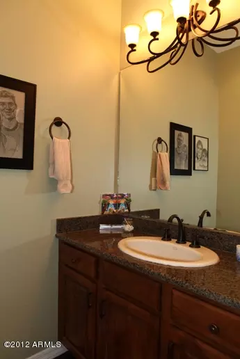 3724 E Bryce Ln, Phoenix, AZ 85050 photo 23