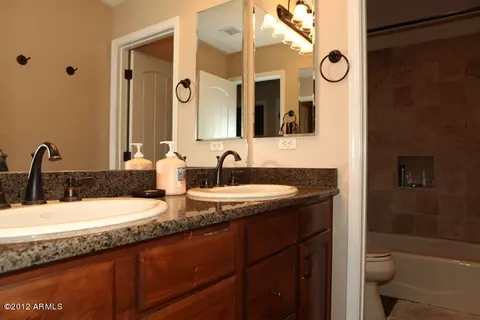 3724 E Bryce Ln, Phoenix, AZ 85050 photo 21