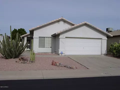 582 W Rosal Dr, Apache Junction, AZ 85120 photo 1